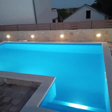 Villa Ika